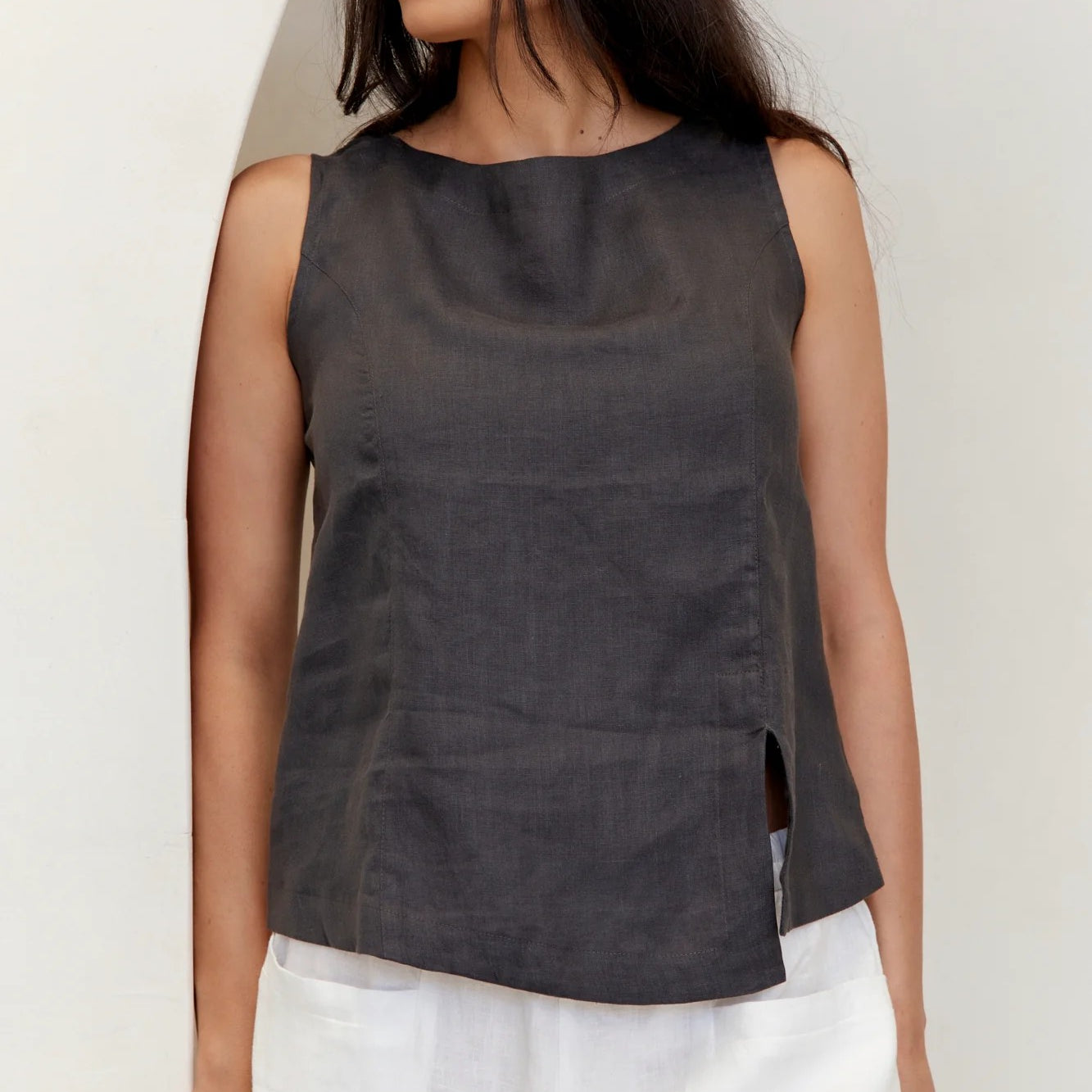 Linen Shell Top with split 100%