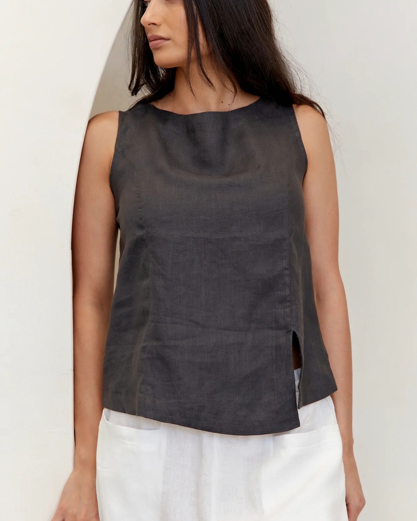 Linen Shell Top with split 100%
