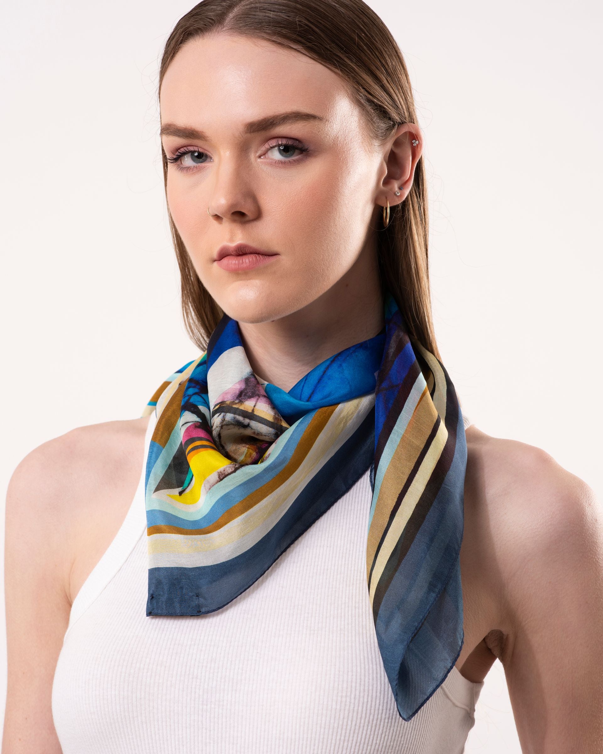 Prisma Silk Square