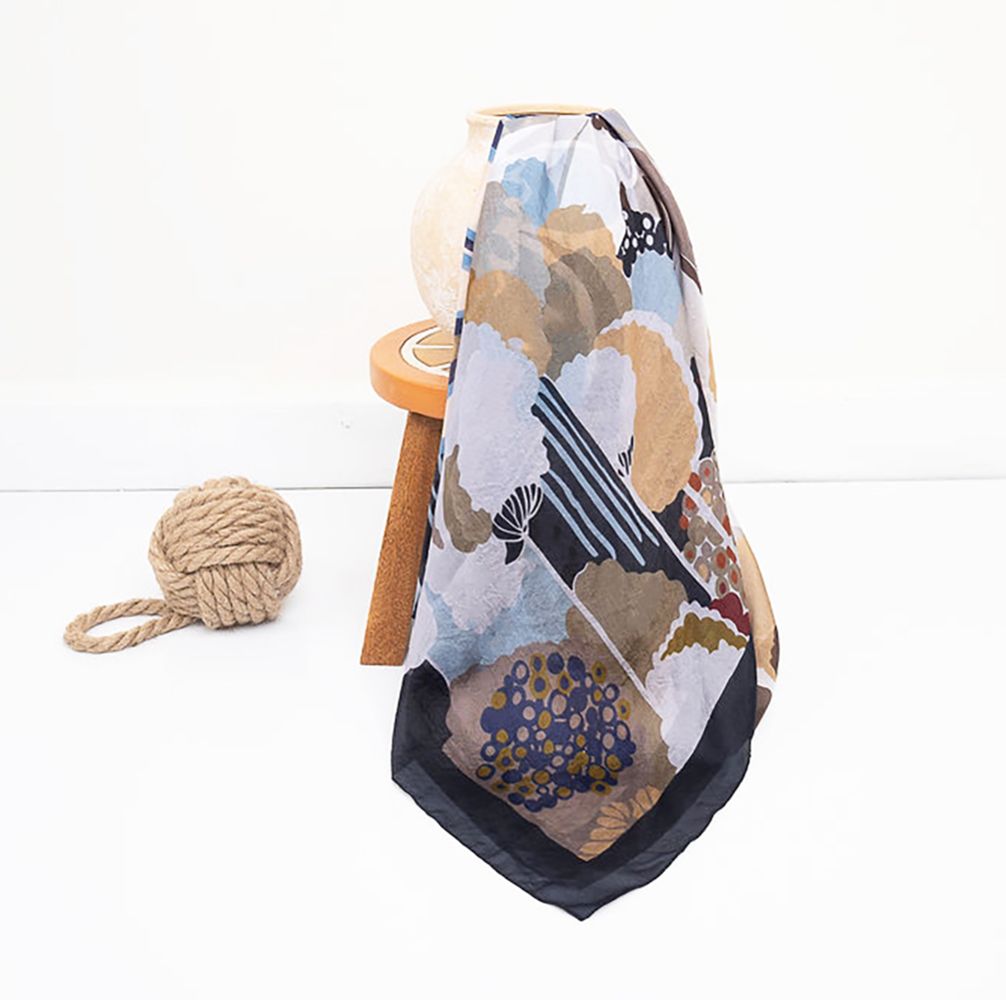 Daisy floral Pure Silk Scarf