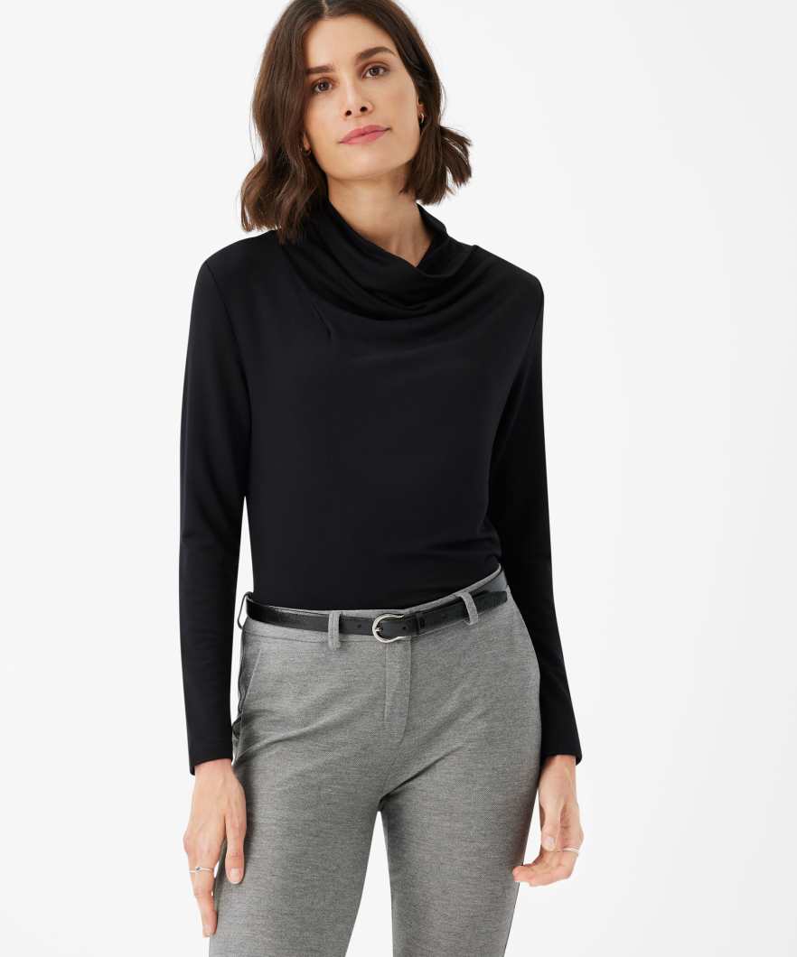 Candra Black Skivvy