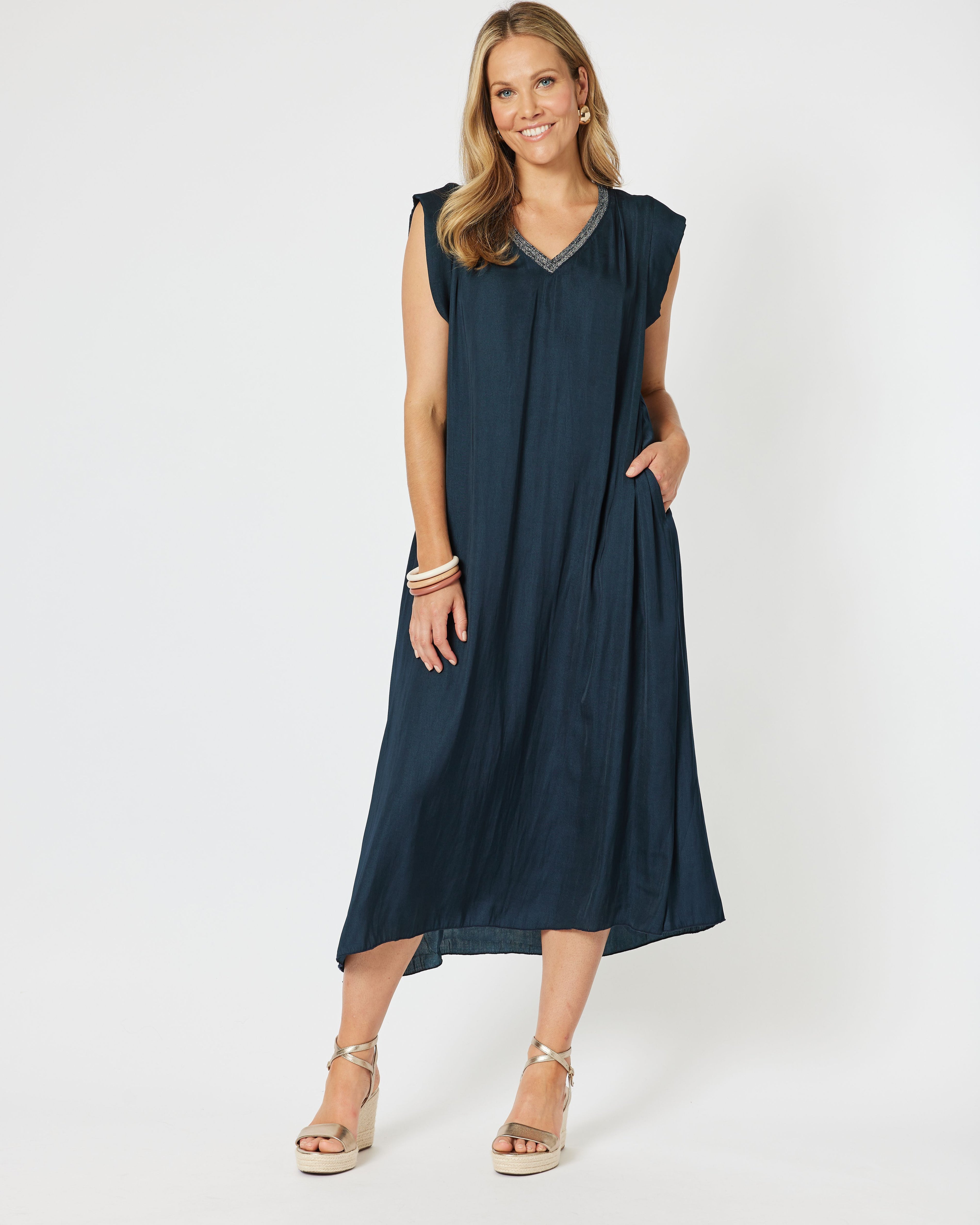 Traveller Luxe V Neck  Dress