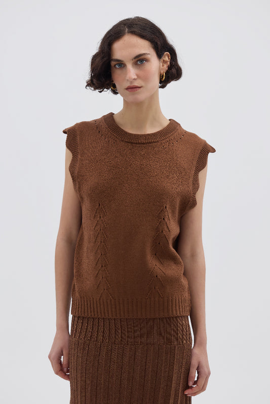 Scallop Vest