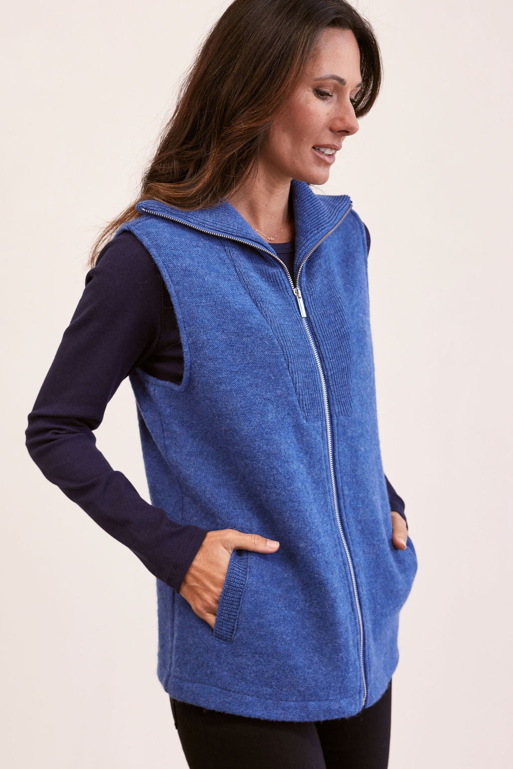 100% Boiled Wool Rib Collar Zip Front Vest