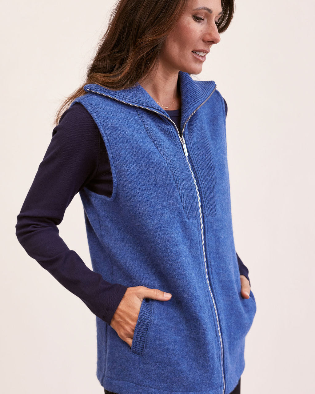 100% Boiled Wool Rib Collar Zip Front Vest