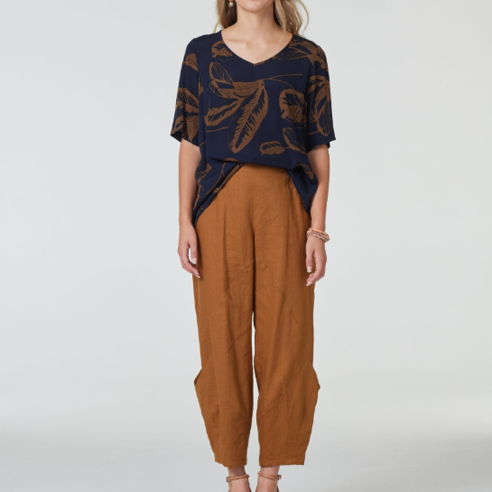Shisho V Neck Tee