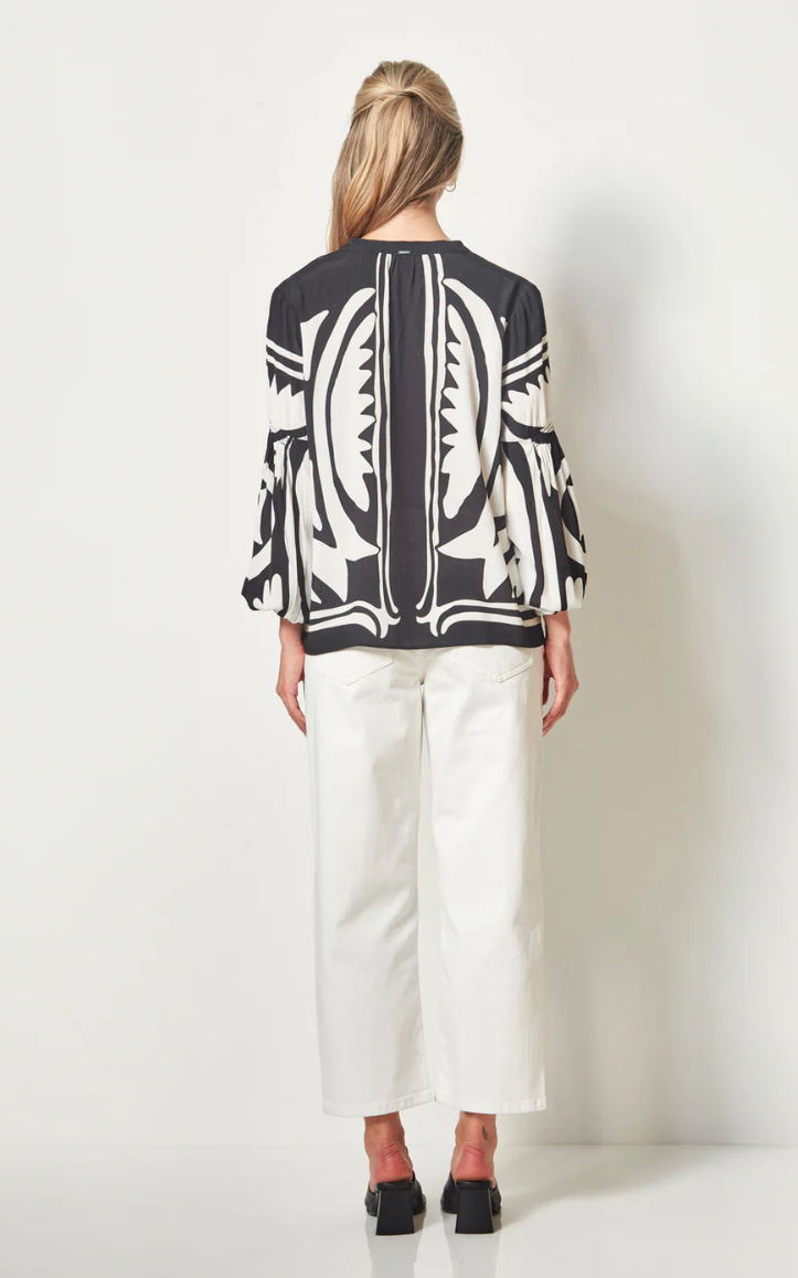 Comilia clothing reviews outlet