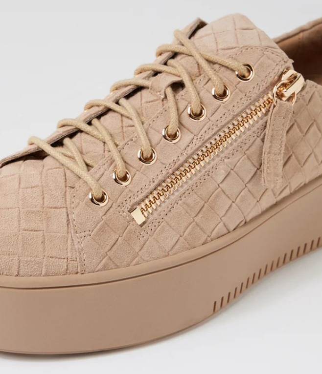 Wolfeta New Sandy Suede Sneakers