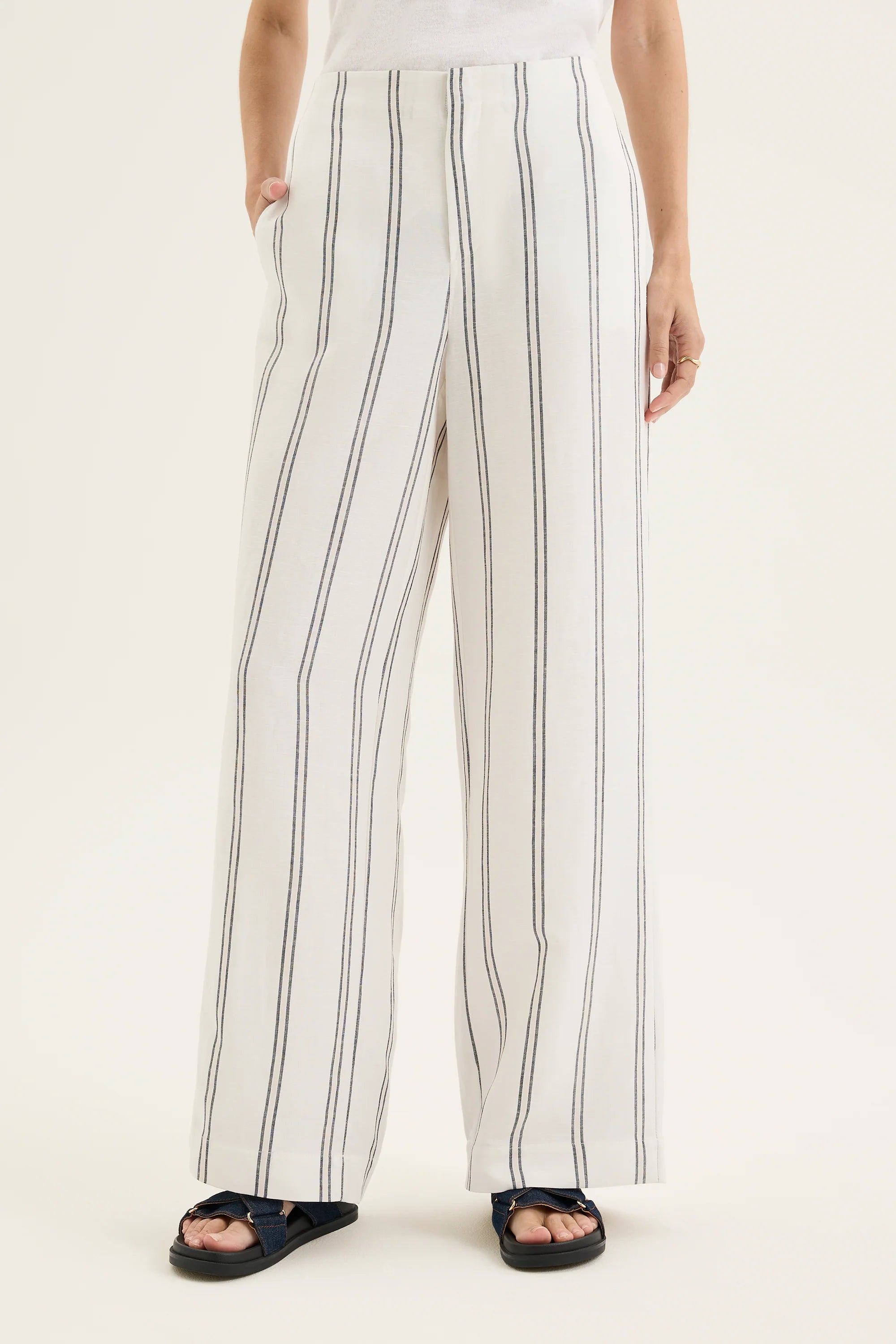 FUGITIVE PANT