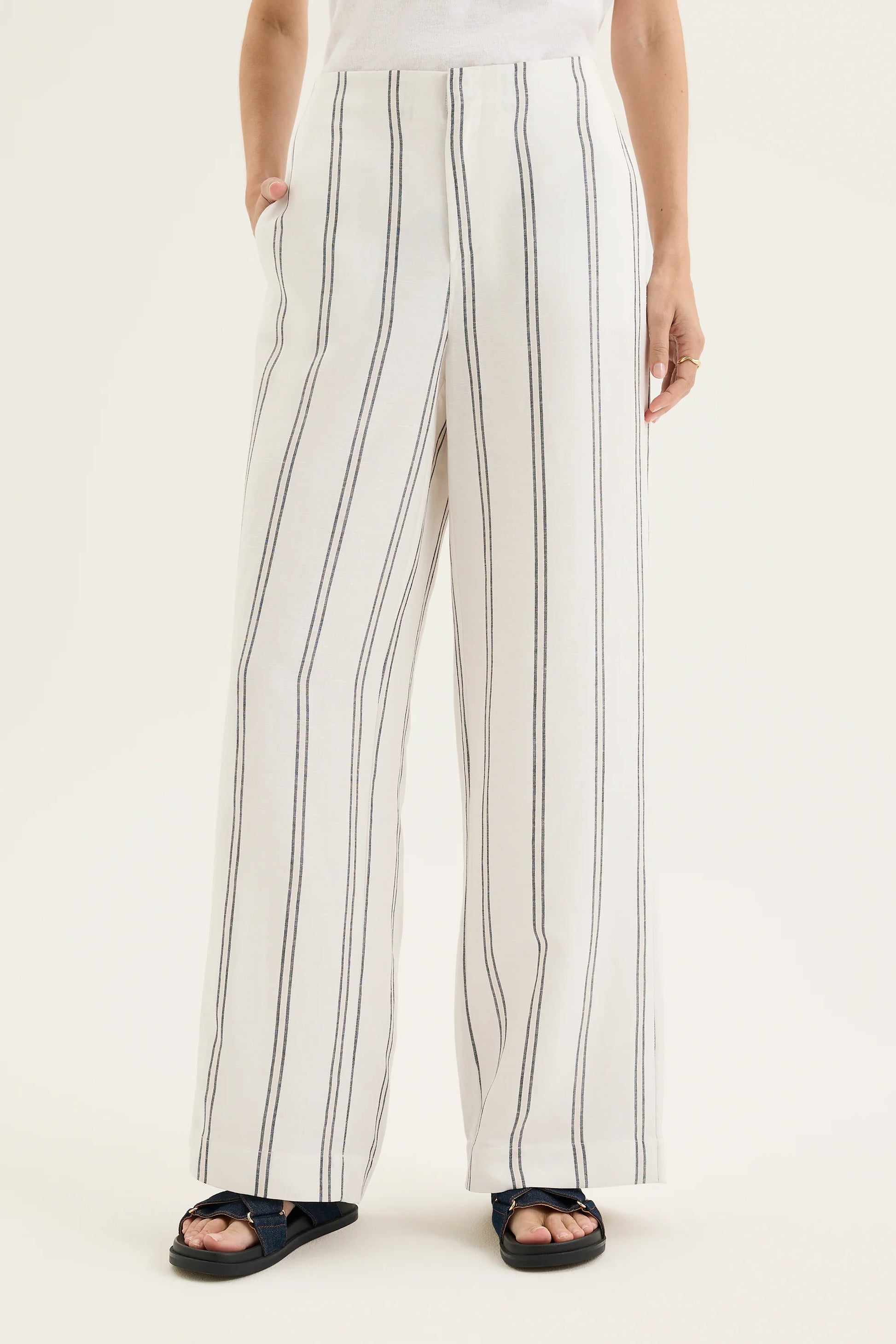 FUGITIVE PANT