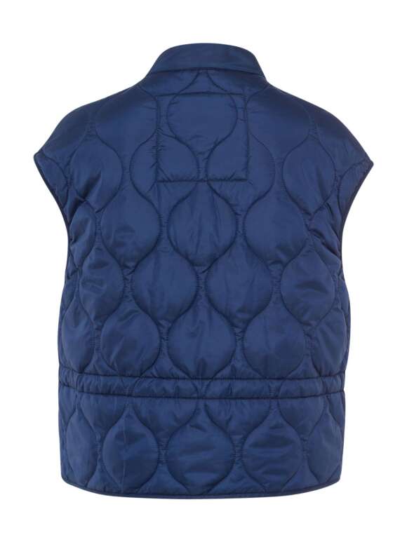 Edo  Vest