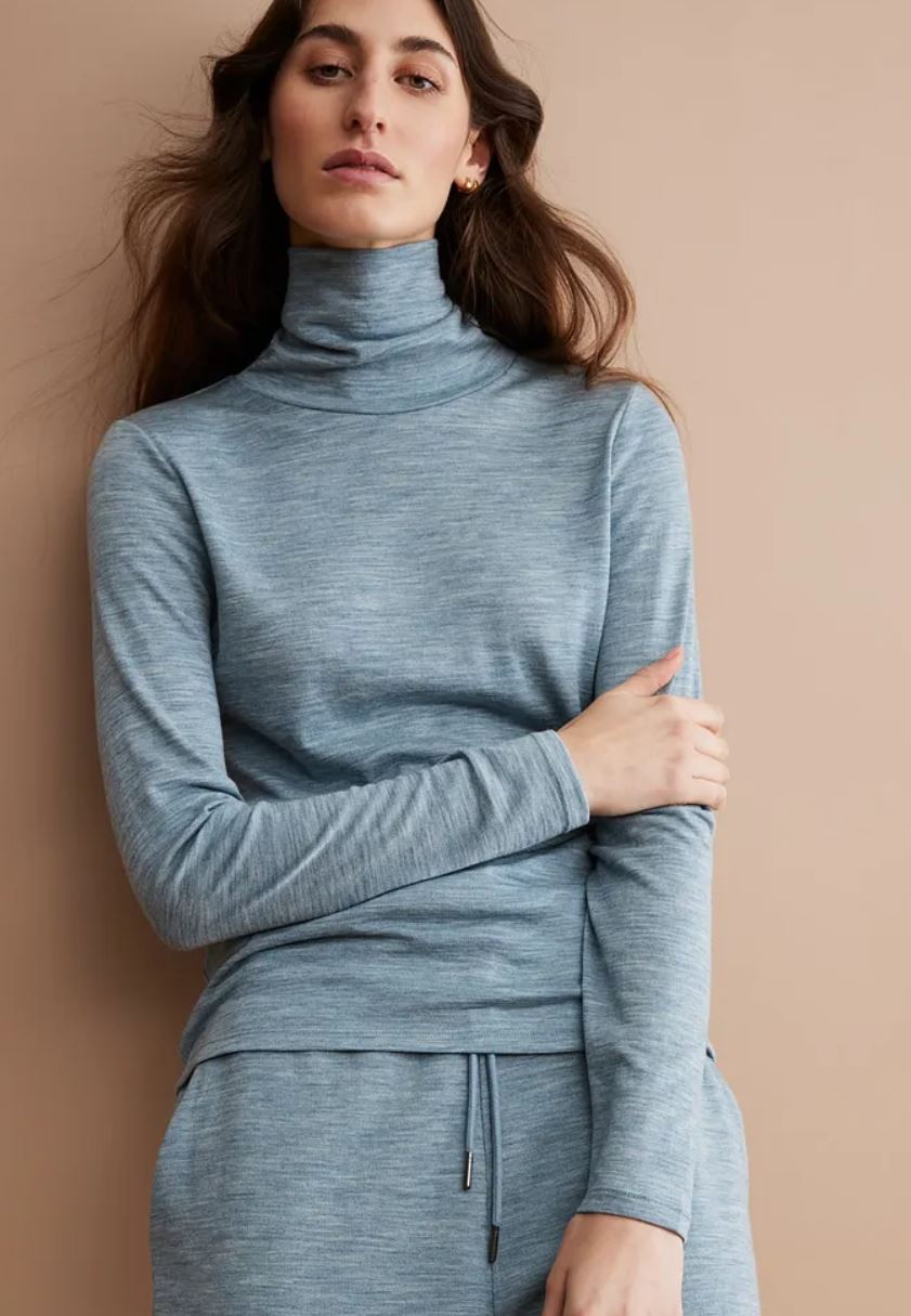 Turtle Neck Tee