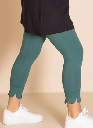 Scallop leggings