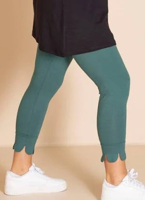 Scallop leggings