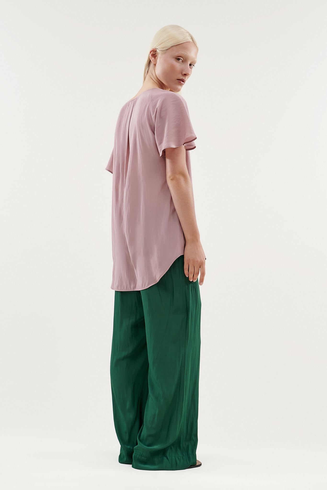 Empati Tee